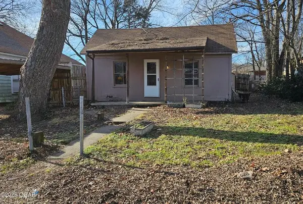 116 N Oak Avenue, Joplin, MO 64801