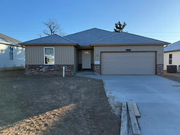 3426 N Nixon Avenue, Springfield, MO 65803