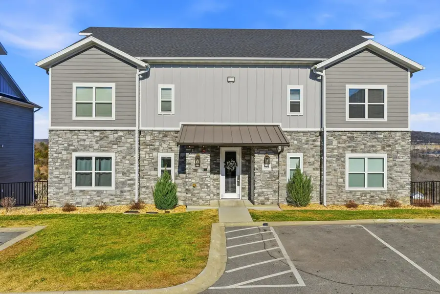 3004 North Vineyards Terrace #2, Branson, MO 65616 - Image #2