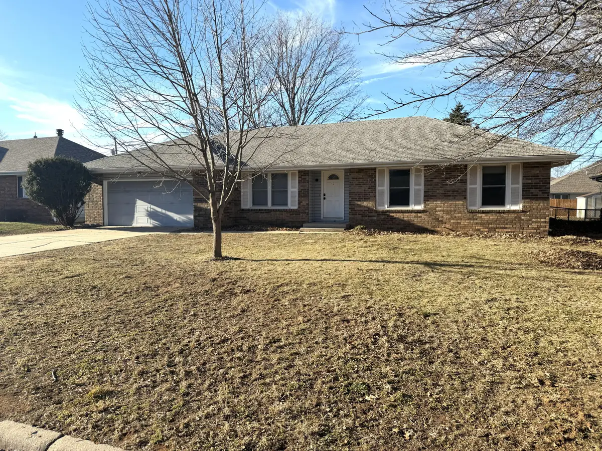 4031 S Eaton Avenue, Springfield, MO 65807 - Image #1