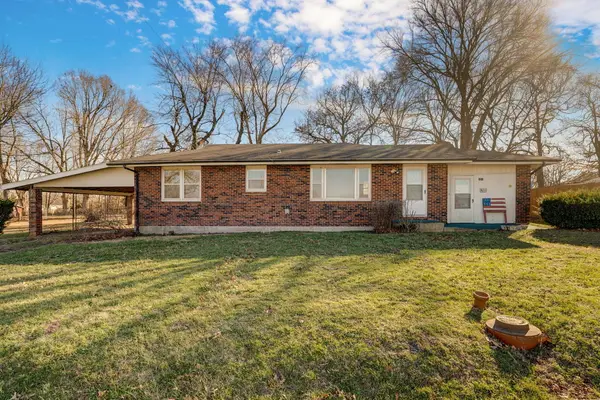 492 Rumsey Street, Niangua, MO 65713