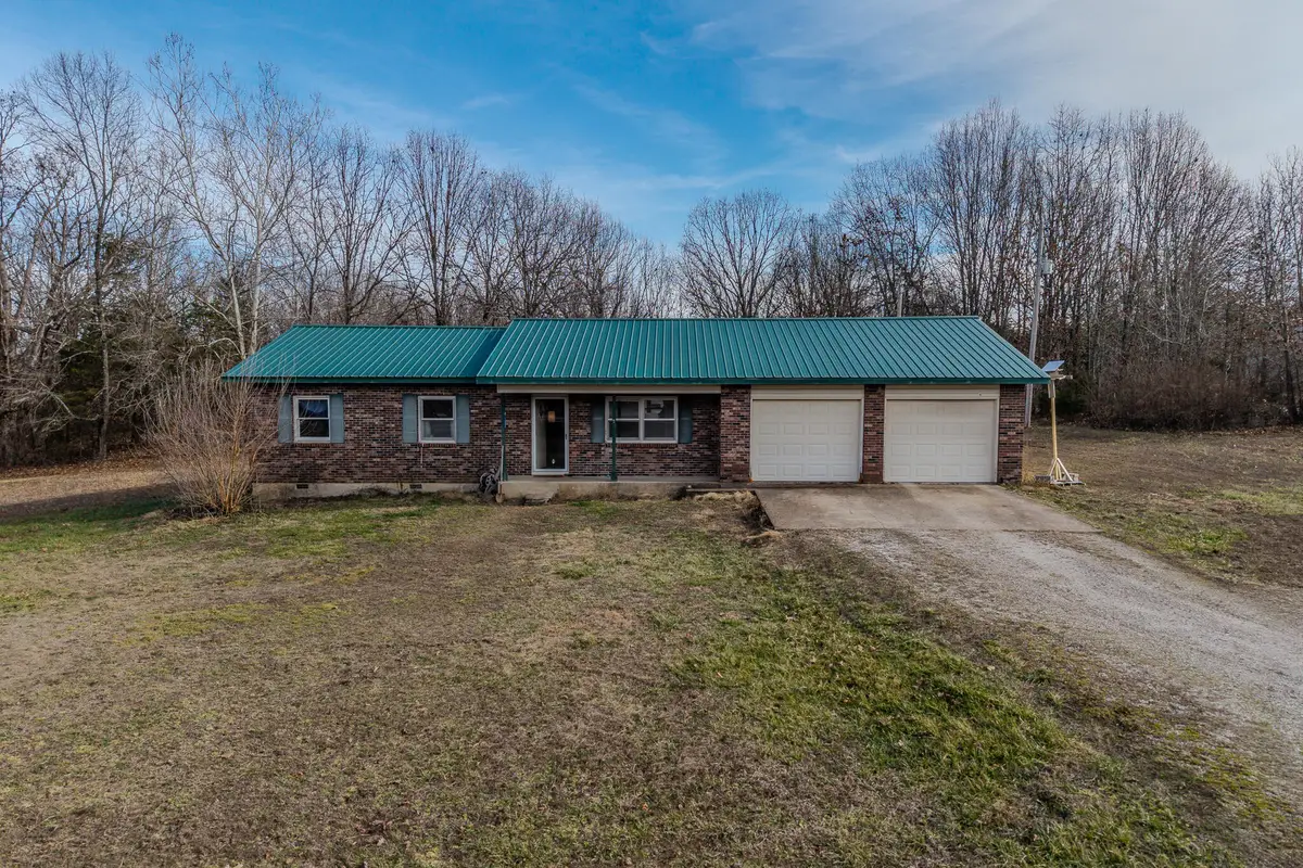 6282 Highway 5, Hartville, MO 65667 - Image #1