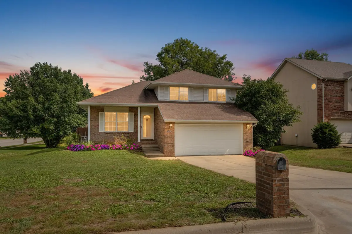 4284 S York Avenue, Springfield, MO 65810 - Image #1