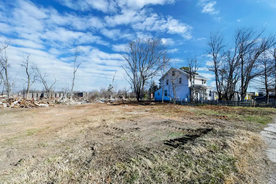 1027 E Commercial Street, Springfield, MO 65803 - Image #3