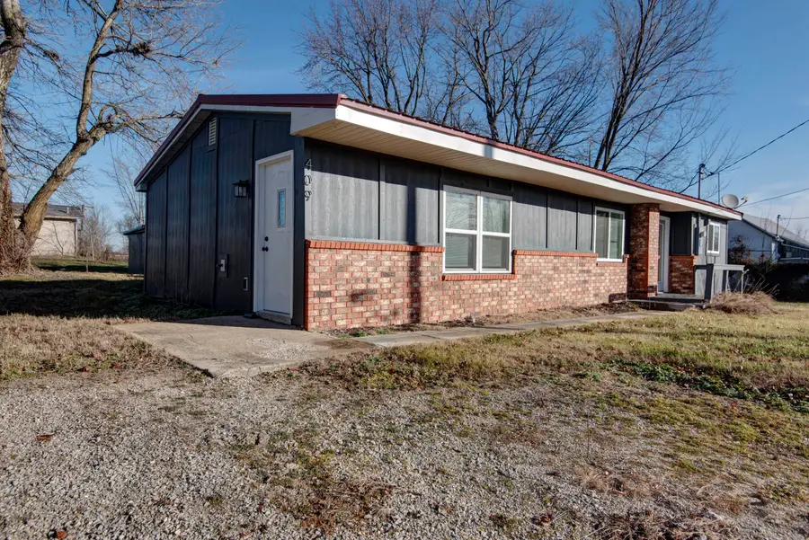 409 E Washington Street, Seymour, MO 65746 - Image #2