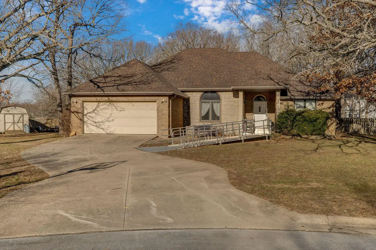 1385 Cherokee Court, Marshfield, MO 65706 - Image #1