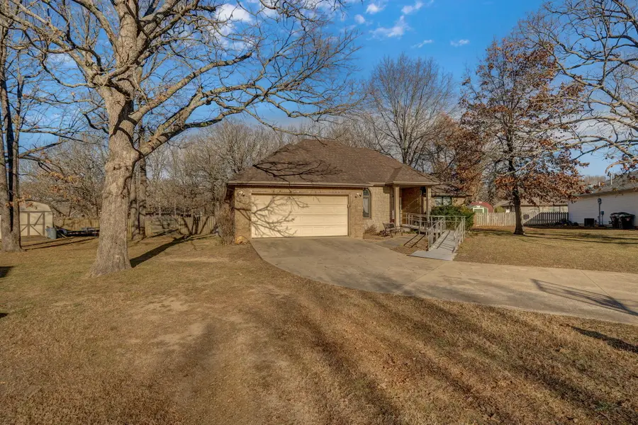 1385 Cherokee Court, Marshfield, MO 65706 - Image #3