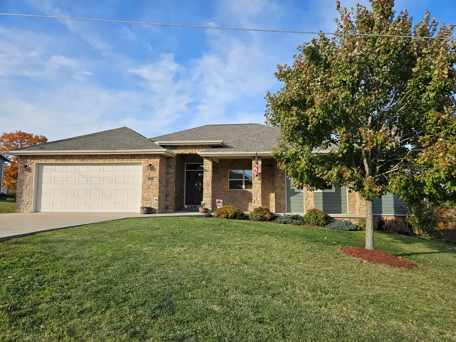 1107 Lake Road Drive, Cassville, MO 65625 - Image #3