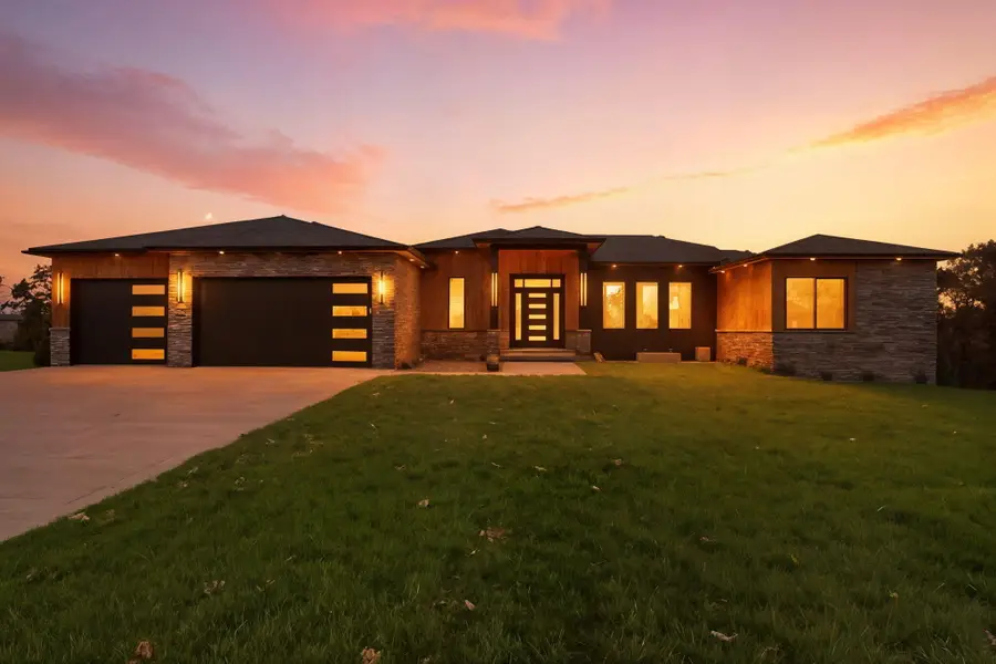 318 Sunset Drive, Chestnutridge, MO 65630 - Image #3