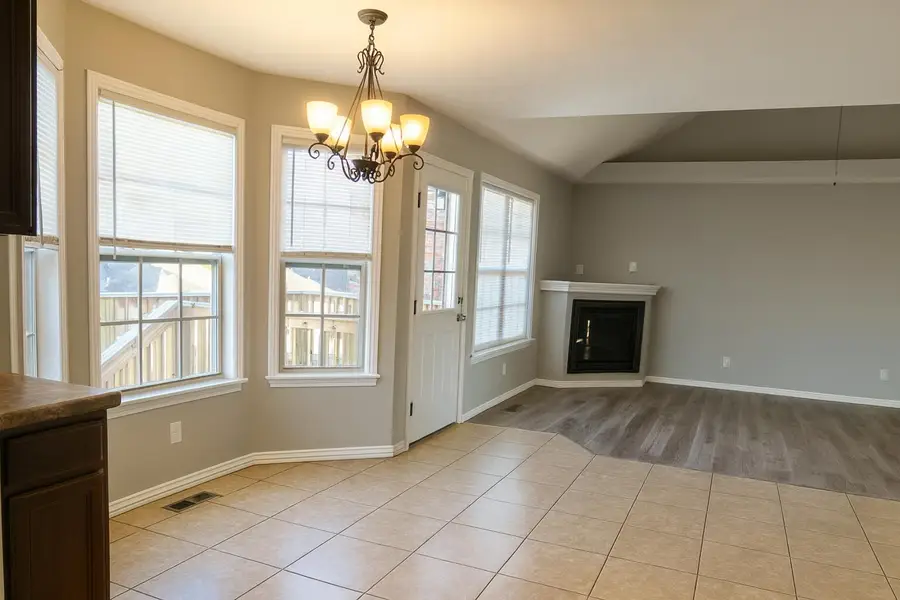 332 W Grace Street, Republic, MO 65738 - Image #2