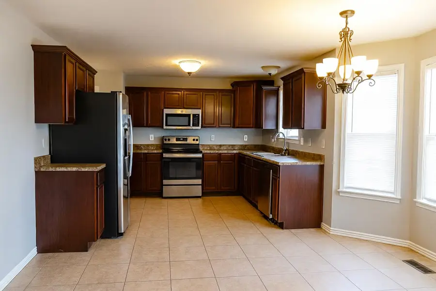 332 W Grace Street, Republic, MO 65738 - Image #3