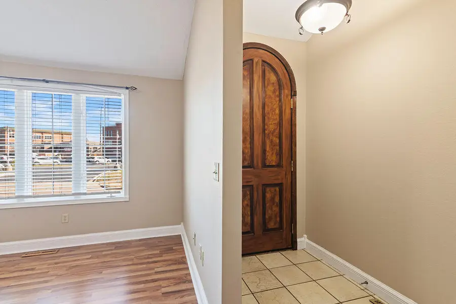 2327 W Butterfield Road, Springfield, MO 65807 - Image #3