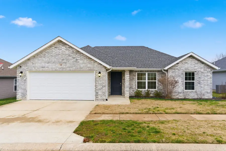 220 Redwine Circle, Branson, MO 65616 - Image #2