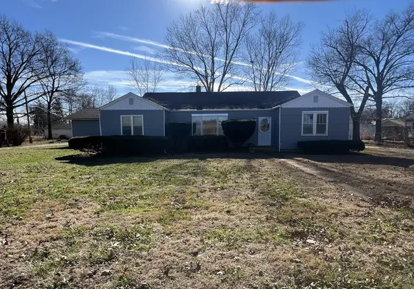 116 Pine Grove Road, Willow Springs, MO 65793