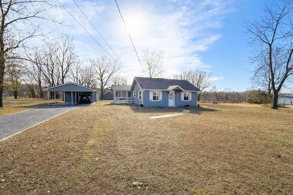 1242 Hawthorn Street, Houston, MO 65483