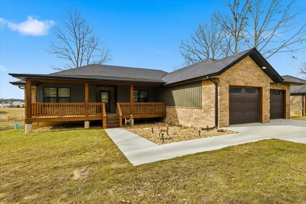 183 Sunshine Avenue, Cabool, MO 65689