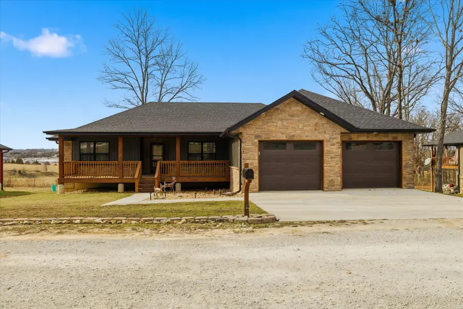 183 Sunshine Avenue, Cabool, MO 65689 - Image #2