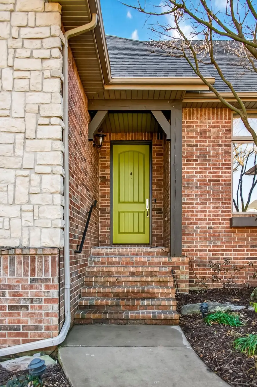 5965 S Overlook Trail, Springfield, MO 65810 - Image #2