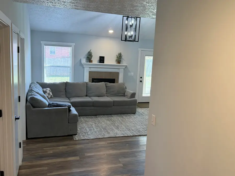 6004 N 8th Avenue, Ozark, MO 65721 - Image #3