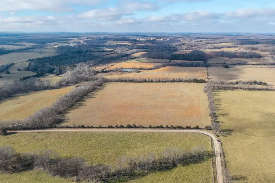 000 Charity Road, Elkland, MO 65644 - Image #3