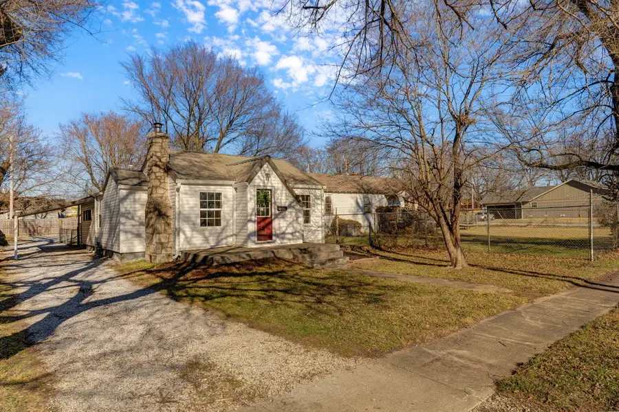 1455 E Commercial Street, Springfield, MO 65803 - Image #2