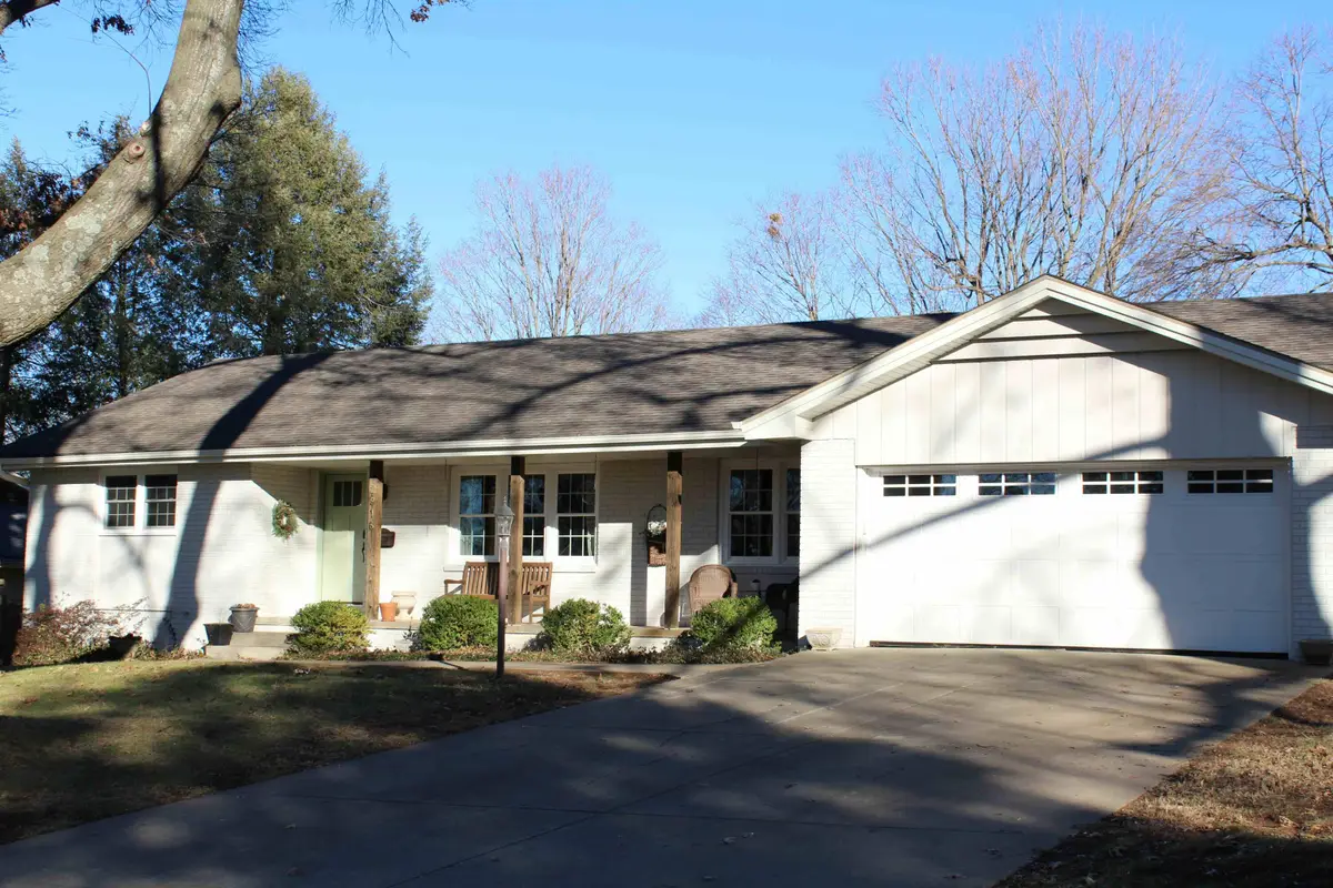 2916 S Chantilly Lane, Springfield, MO 65804 - Image #1