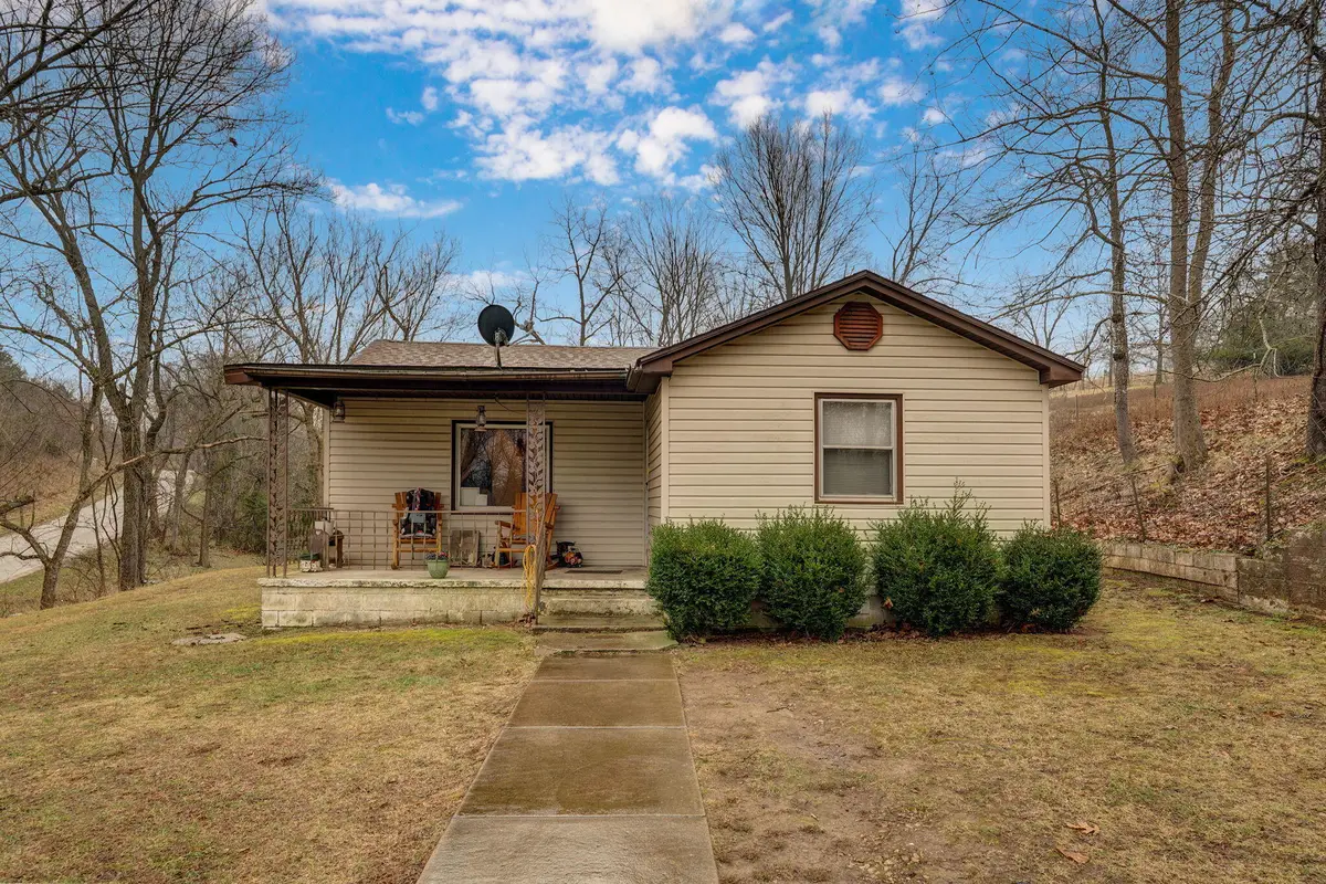 300 Lane Branch Road, Crane, MO 65633 - Image #1