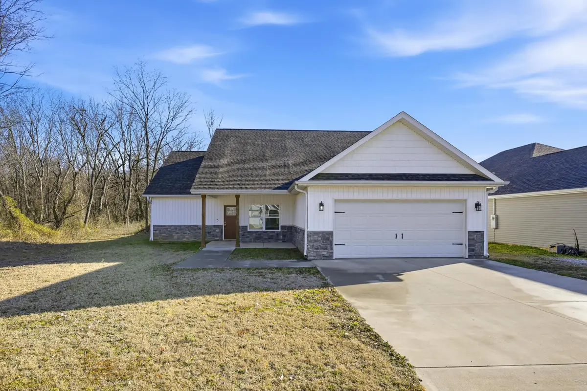 122 Harrison Court, Carterville, MO 64835 - Image #1
