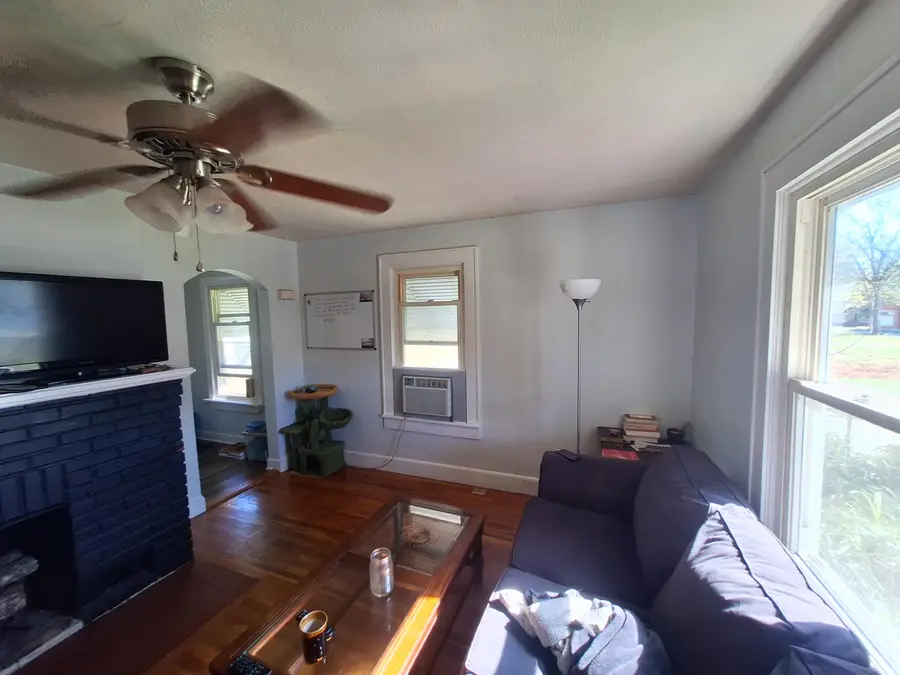 2025 W Walnut Street, Springfield, MO 65806 - Image #2