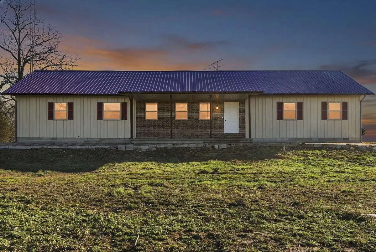 10058 Farm Road 2015, Monett, MO 65708 - Image #1