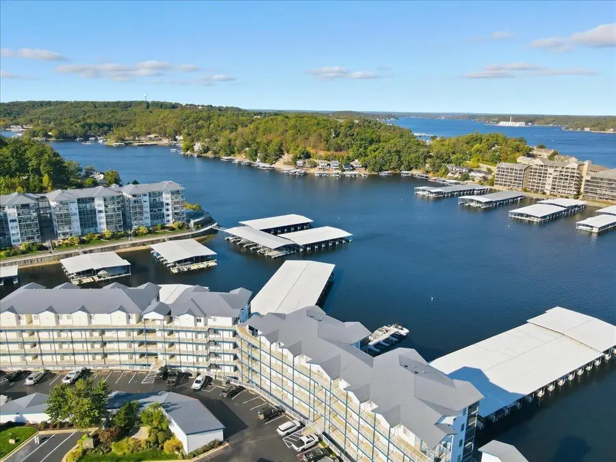 12 Monarch Cove Court #5b, Lake Ozark, MO 65049 - Image #3