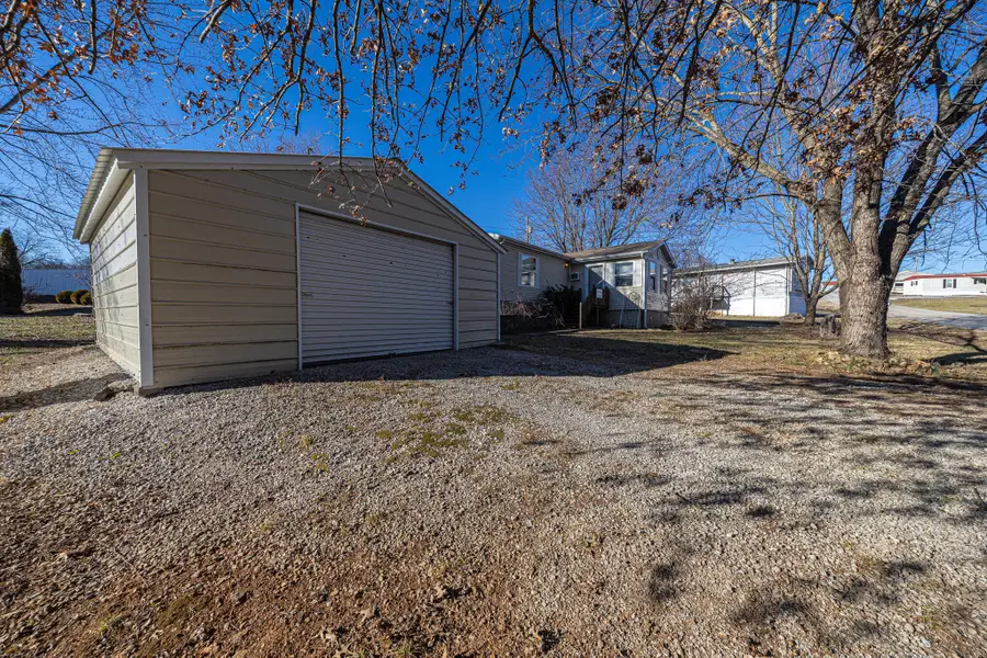 1405 S Trimble Road, Stockton, MO 65785 - Image #3