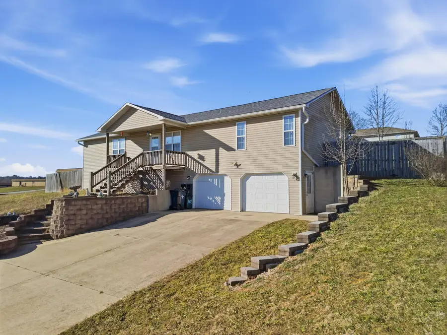 1605 Jon Street, West Plains, MO 65775 - Image #2