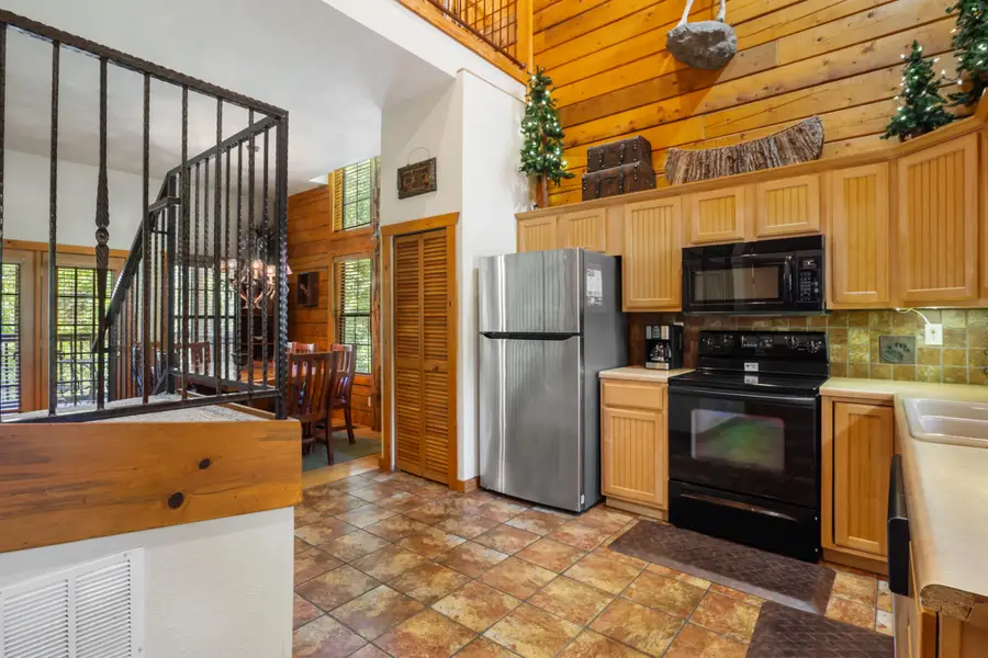 238 Oakridge Road, Branson, MO 65616 - Image #3