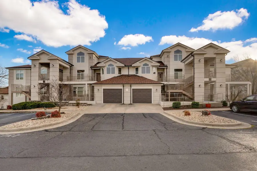 106 Oxford Drive #6-4, Branson, MO 65616 - Image #2