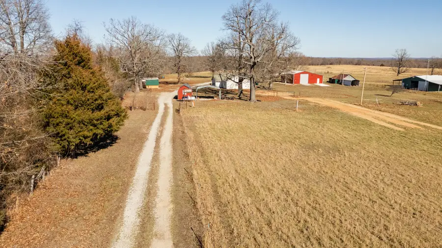 1576 County Road 221, Thayer, MO 65791 - #2