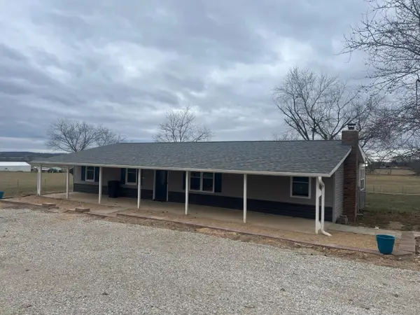 9103 County Road 8970, West Plains, MO 65775