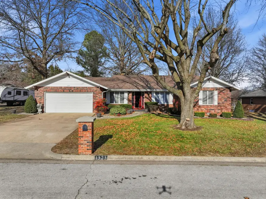 1323 W Northwood Street, Bolivar, MO 65613 - Image #3