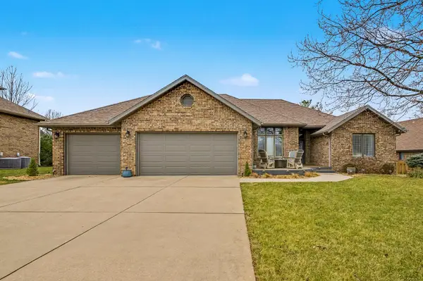 1705 N Gregory Drive, Nixa, MO 65714