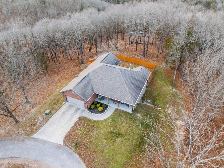 1865 Morningside Falls Boulevard, Blue Eye, MO 65611 - Image #2