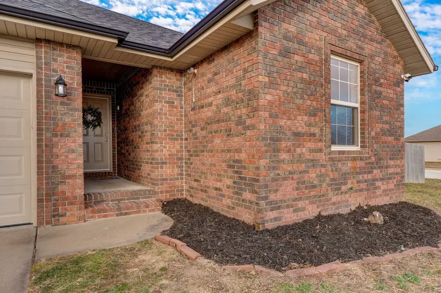 2701 W Garton Road, Ozark, MO 65721 - Image #2