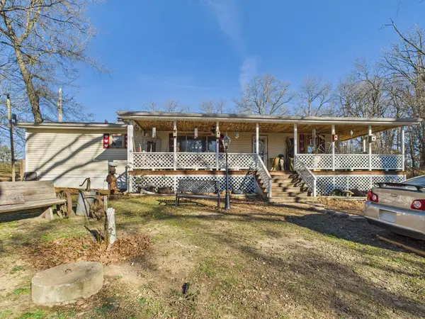 6545 State Route Zz, West Plains, MO 65775