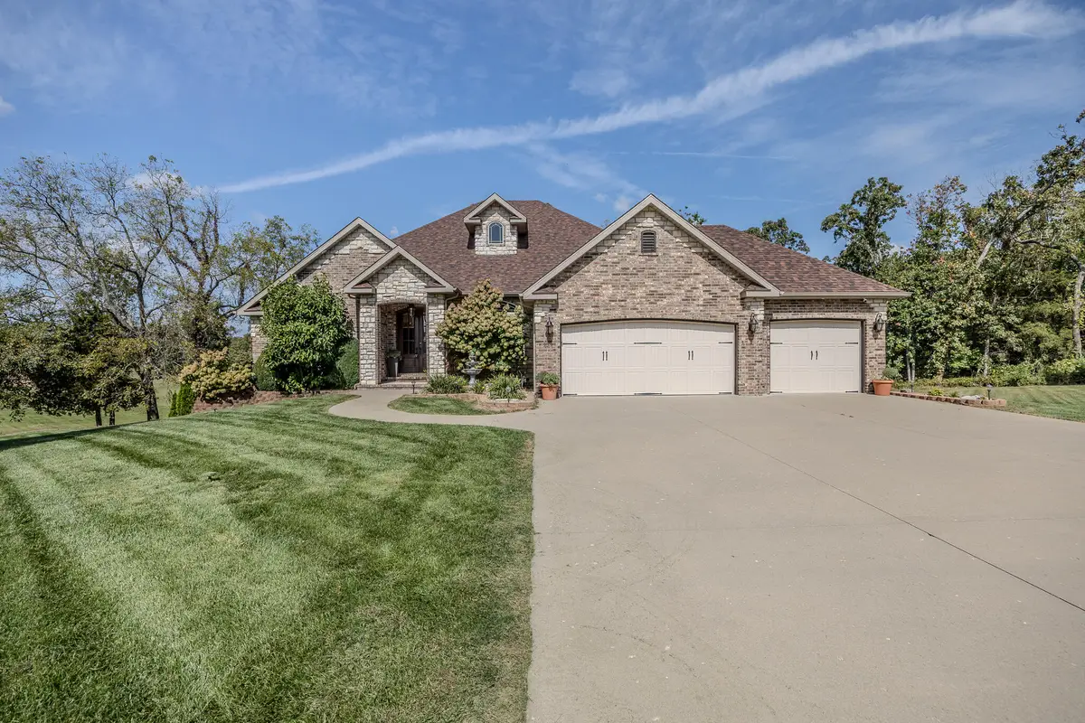 959 Cobblestone Court, Lebanon, MO 65536 - Image #1