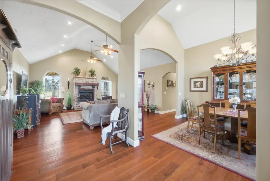 2545 Copperwood Drive, Lebanon, MO 65536 - Image #3