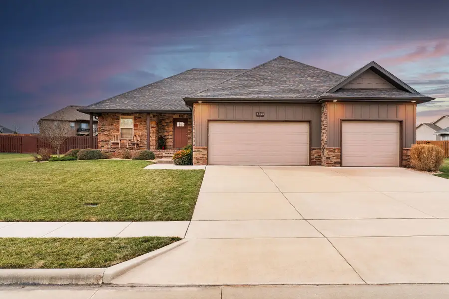 4725 S Florence Avenue, Ozark, MO 65721 - Image #2