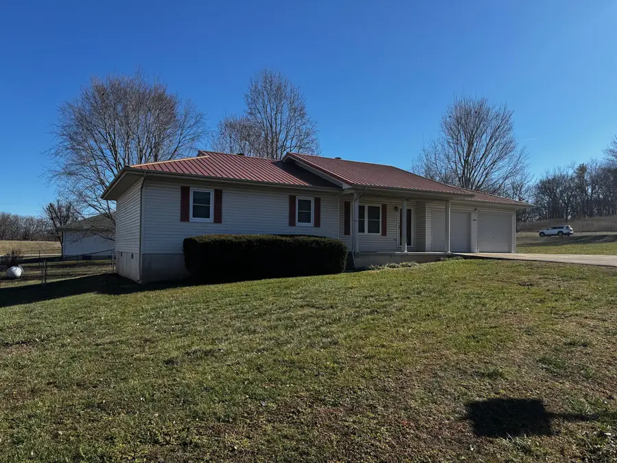 1804 Christopher Drive, West Plains, MO 65775 - Image #2