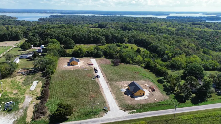 14780 E Whitetail Lane, Stockton, MO 65785 - Image #2