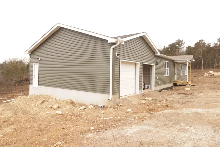 331 Sanders Road, Kissee Mills, MO 65680 - Image #2