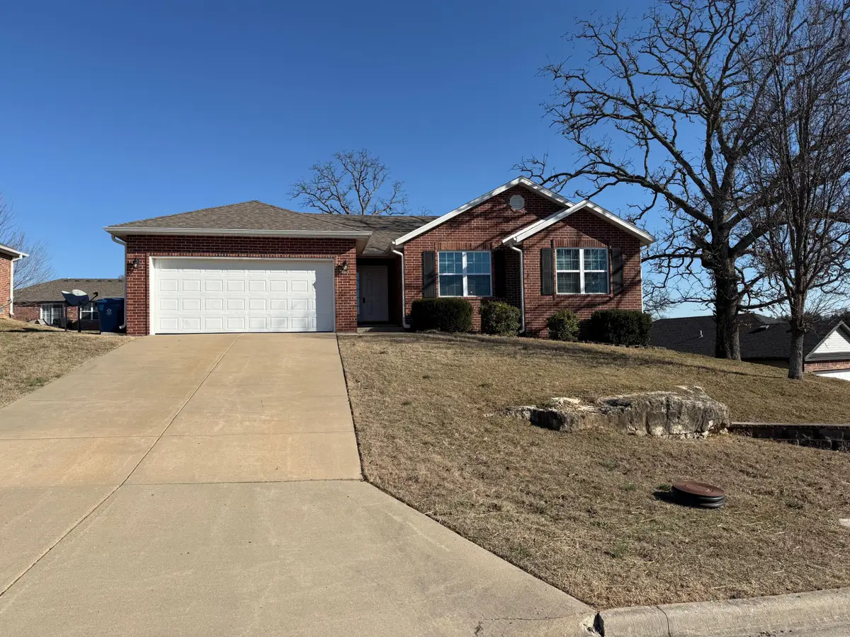 485 Hill Billy Lane, Hollister, MO 65672 - Image #1