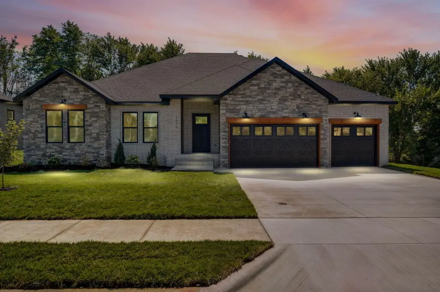 1676 E Cobblestone Drive, Ozark, MO 65721 - Image #2
